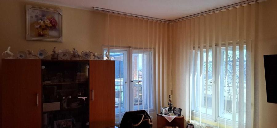 Casă cu 2 camere în Dâmbul Rotund