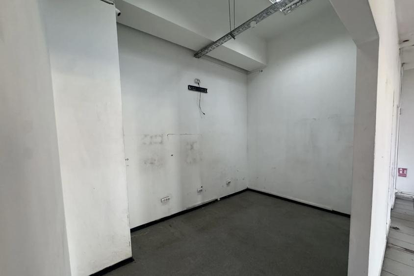 Spațiu comercial, de 162 mp, în Chitila