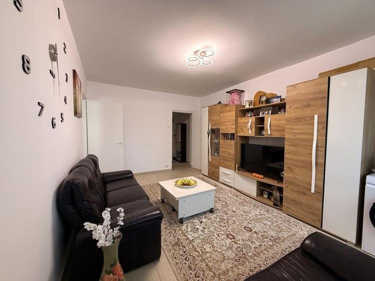 Apartament cu 2 camere decomandat în Pantelimon