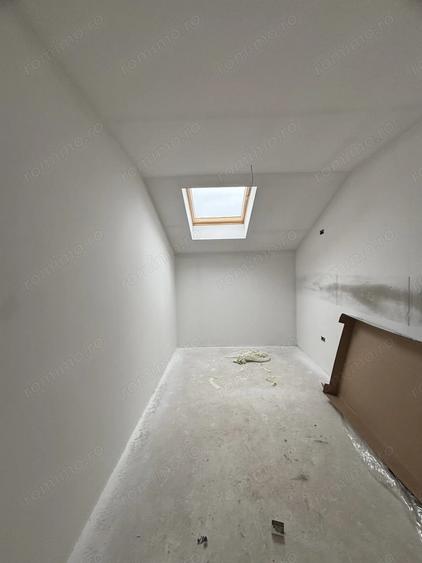 Apartament cu 2 camere decomandat în Buziașului