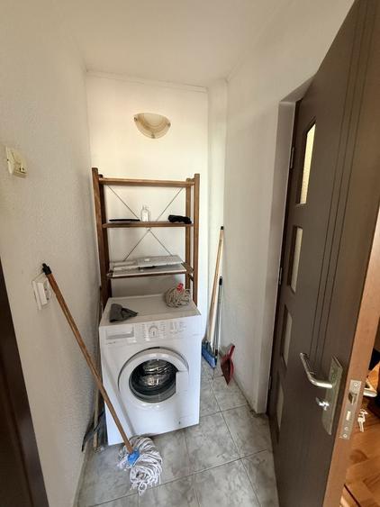 Apartament 2 camere semideomandat,etaj 1 - 6