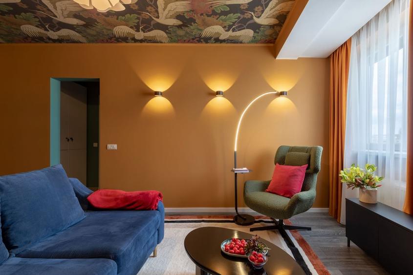 Apartament cu 3 camere în P-ța Universității