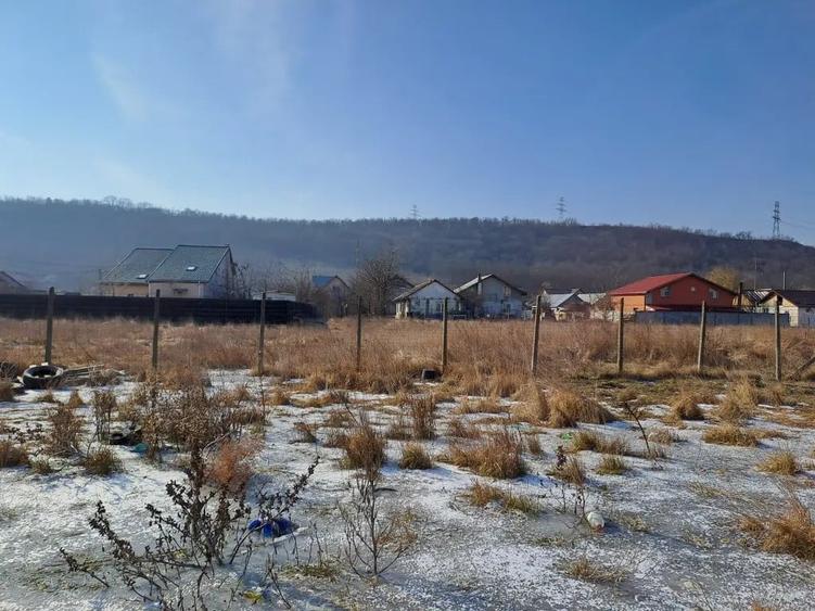 Teren de 2544 mp, în Central