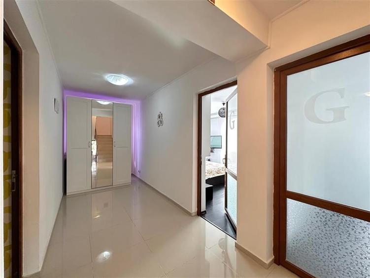 Vanzare vila P+1+M | Fundeni - Dobroesti | teren 492 mp | constructie 2008 | - 15