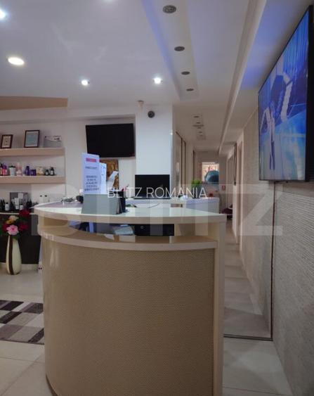 Spatiu comercial de vanzare, 290 mp, zona Micro 3 Spatiu comercial de vanzare, 290 mp, zona Micro 3