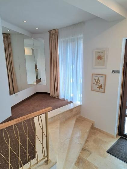 VAND PENTHOUSE 280 MP IN VILA + GARAJ LUX IN SINAIA PH COTA 1400 - 8