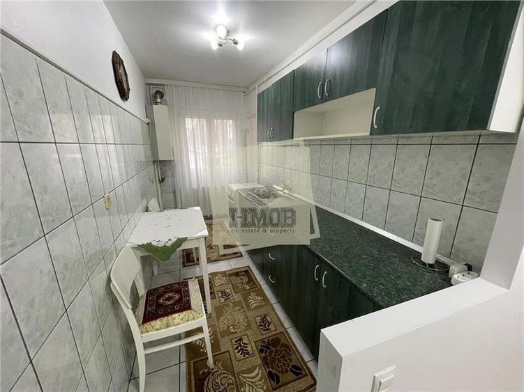 Apartament cu 2 camere decomandat si balcon in Vasile Aaron - 5