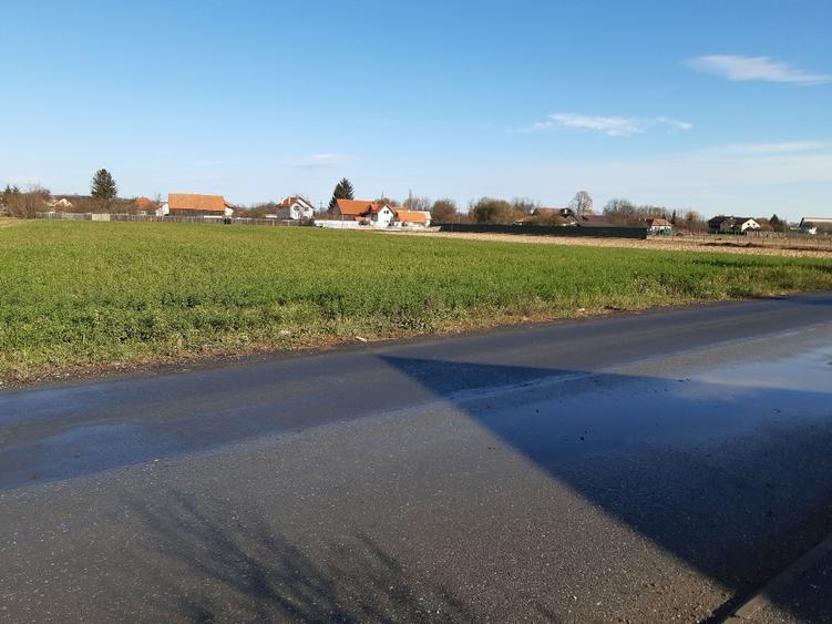 Vand teren intravilan construibil asfalt utilitati Lunca Calnicului - 10