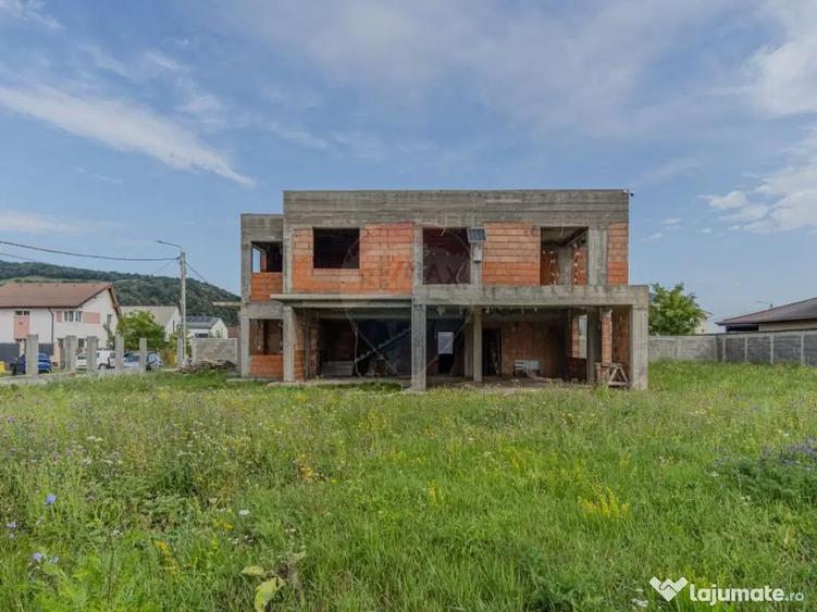 Comision 0% - Casa la rosu cu teren de 1000mp - Harman - 6