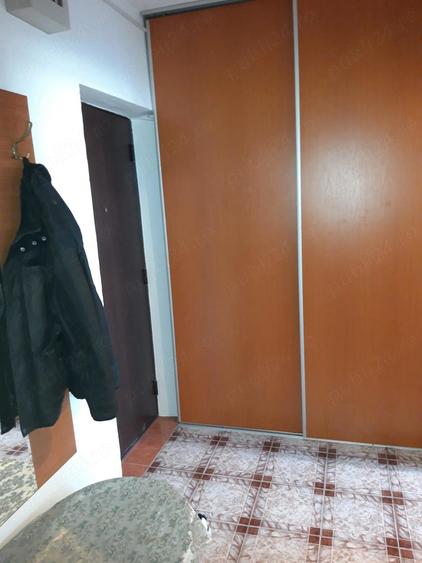 Garsoniera -Particular - 6