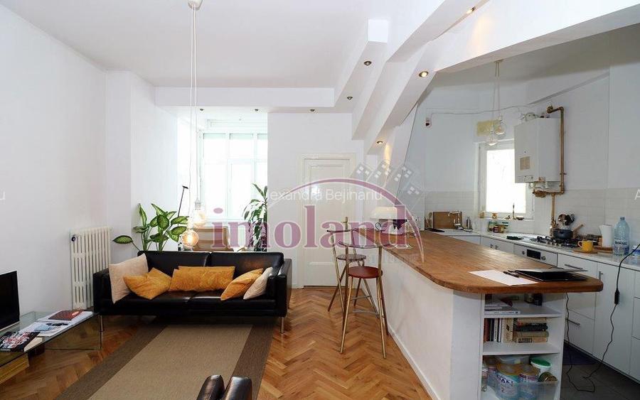 Apartament - 3 camere - vanzare - Piata Lahovari-Romana