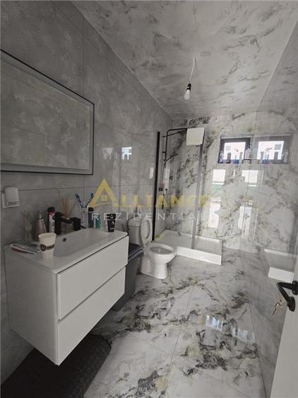 CASA - CARTIERUL NOU, COMUNA BERCENI - 334mp TEREN - 115.000€ - 8