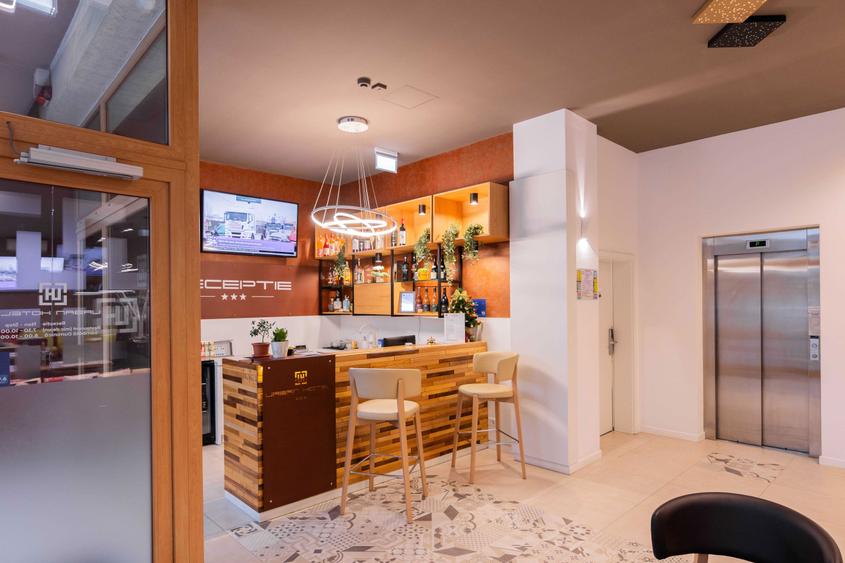 Hotel Urban de vanzare, locatie excelenta - centrul vechi istoric - 3