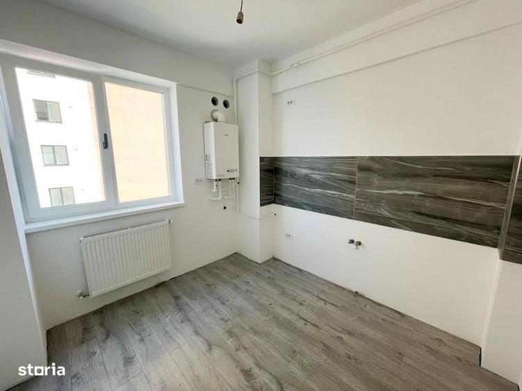 1 Cam Decomandat Capt Cug Visoianu Etaj Intermediar - 1