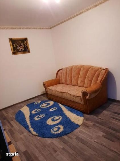 Inchiriez apartament 2 camere - 4