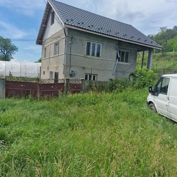 Casa de vanzare - 1