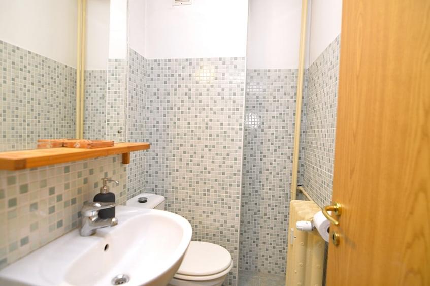 INCHIRIERE APARTAMENT 3 CAMERE UNIRII - FANTANI - 38