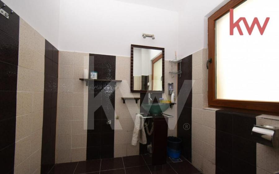 Casa Moderna 4 camere, 212 mp, mobilata, teren 377 mp - 15