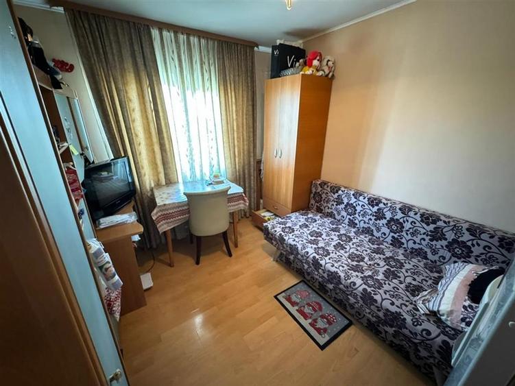 Apartament 3 camere , zona Liceul Pedagogic, etaj 3, mobilat si utilat - 6