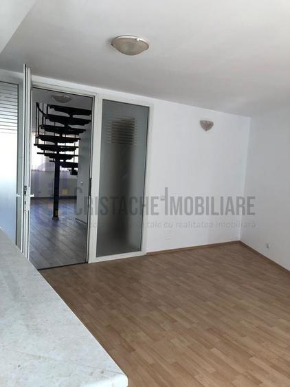 Fara comision! Cladire P+3+M_birouri/ activitati artistice_Universitate! - 6