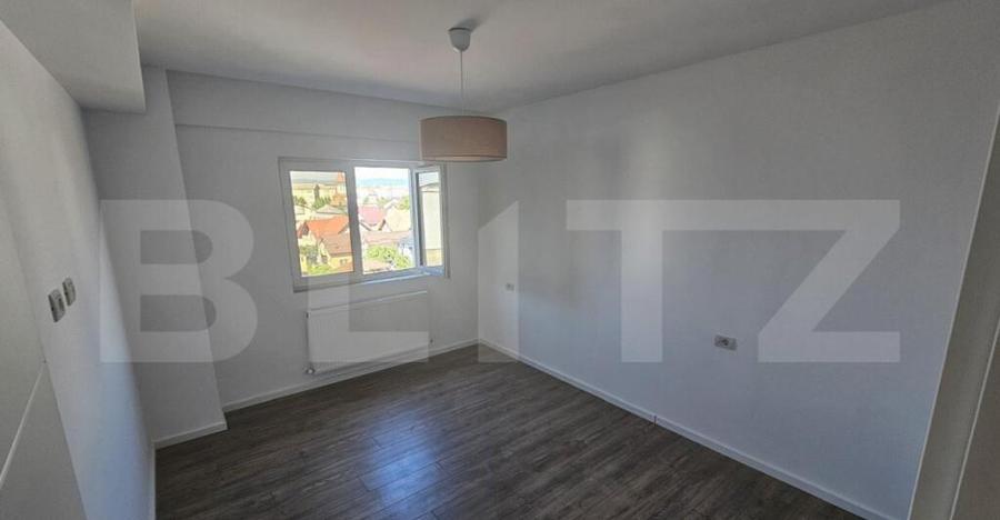 Apartament 3 camere, 54 mp, Bloc nou, Radauti - 1