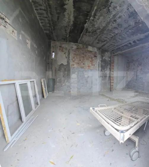 Spa?iu Service Auto | Acces DN71 | 380V | Drive-In | Parcare Ampla Targovi?te - 5