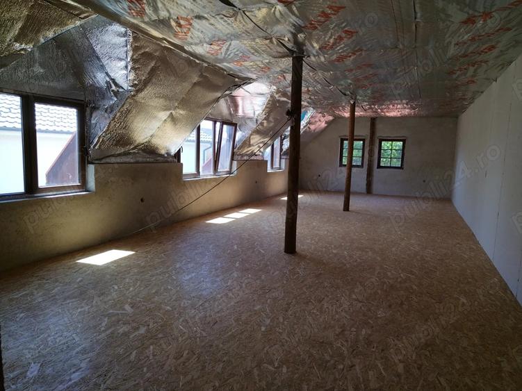 Casa, gradina si garaj. - 6