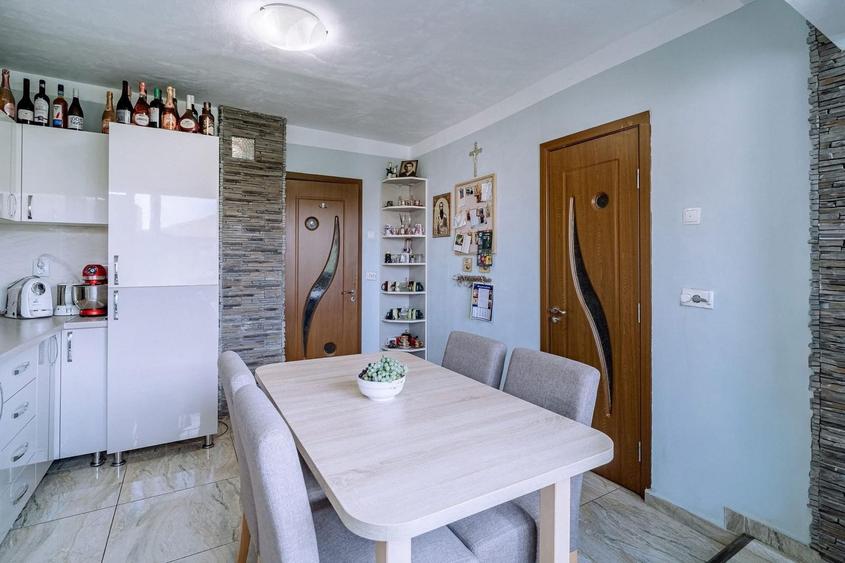 Apartament 4 camere tip D - Oradea str.Seleușului - 4