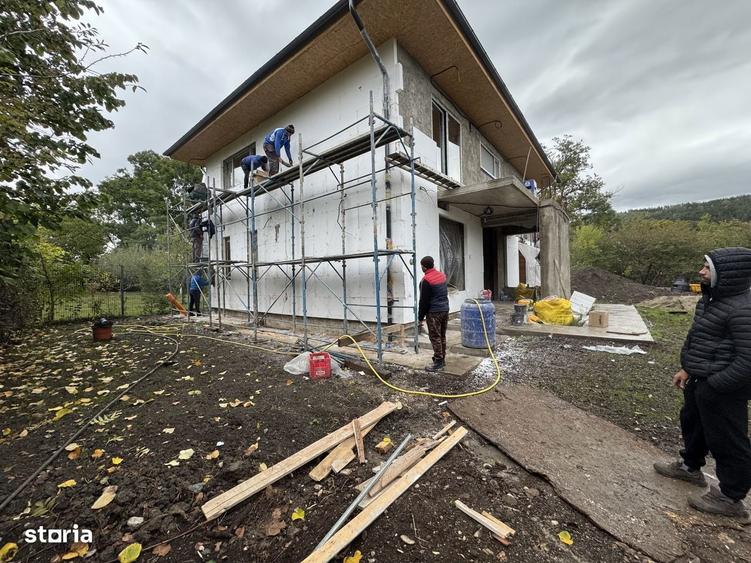 Vand CASA,VILA Noua P+1E 241,5Mp construit zona centrala BREAZA - 6