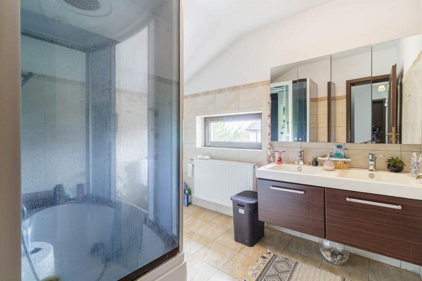 Casa ideala pentru familie – spatiu, liniste si libertatea de a o face a ta - 13