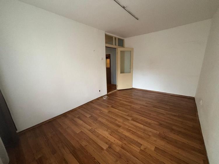 Apartament cu centrala proprie - 1