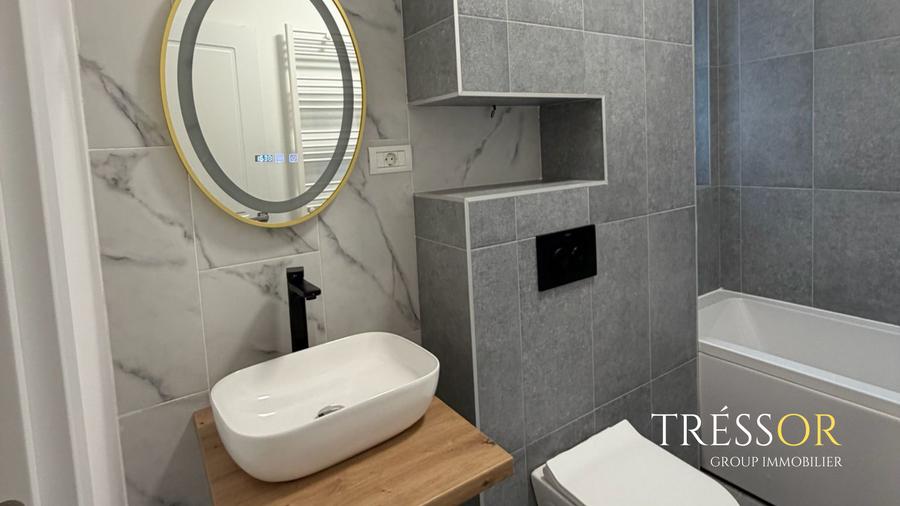 3 camere/mobilat, 81 mp, 2 balcoane, 2 băi, bloc nou - 11