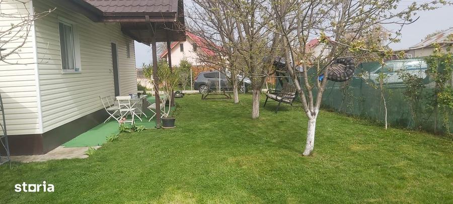 Casa de vacanta la 30 km de Bucuresti (sat Banesti) - 2