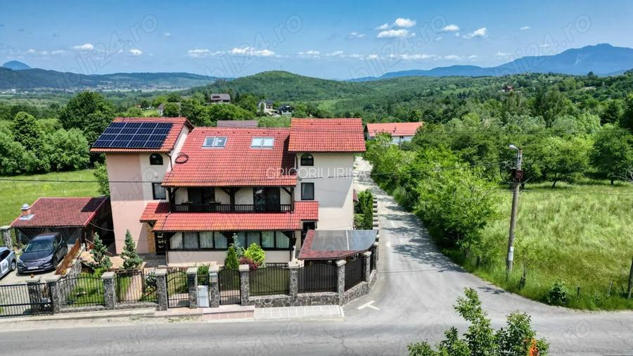 Vila superba la munte Vila superba la munte