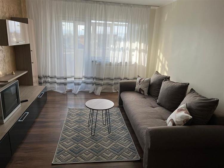 Ap 2 cam renovat, mobilat si utilat, Finanante - Piata Moldovei - 1