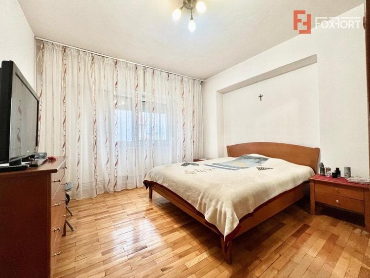 Apartament cu 3 camere decomandat, mobilat în Fabric