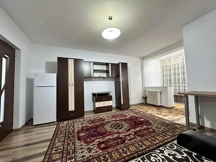 Garsoniera de inchiriat, Pitesti zona Craiovei