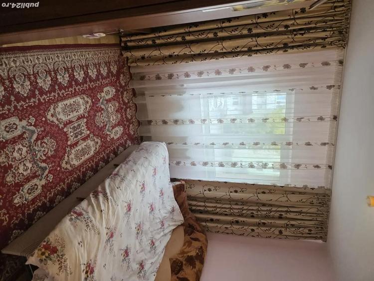 Vand apartament zona Tractoru - 1