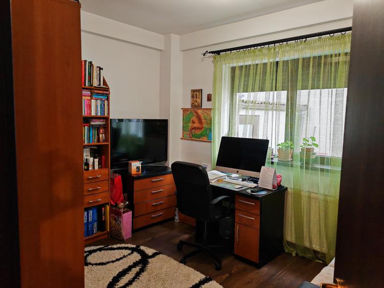 VANZARE CASA VILA TIP DUPLEX - 2