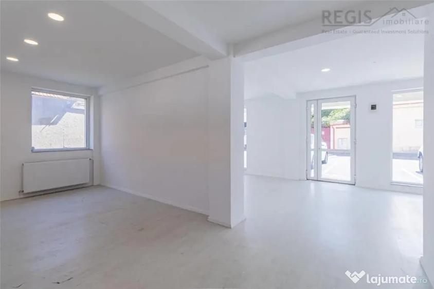 Spațiu comercial, de 64 mp, în Central