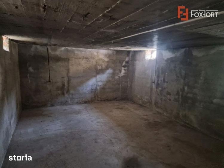 Casa cu 3 camere si teren de 2096 mp in Ianova - 15