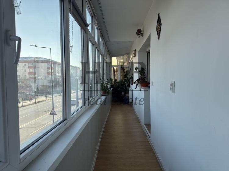 apartament cu 2 camere-decomandat -zona centrala-piata centrala Bacau - 14