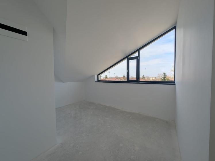 Chiajna-parc,promenada,case elegante P+E+M gata de mutare,finisaje calitative - 18