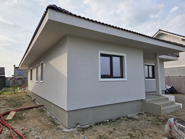 Casa individuala pe parter, teren 640 mp, in Mosnita Noua - 3
