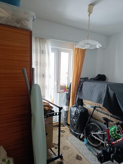 Apartament 4 camere, de vânzare. Mănăștur, strada Tășnad, etj.2/4 - 4