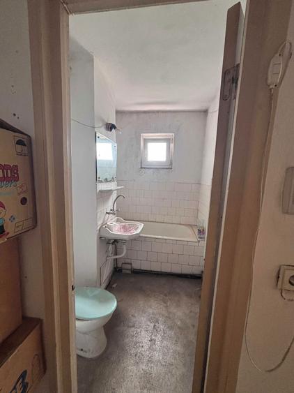 Apartament de vanzare 4 Camere Campina 77.000 euro negociabil - 5