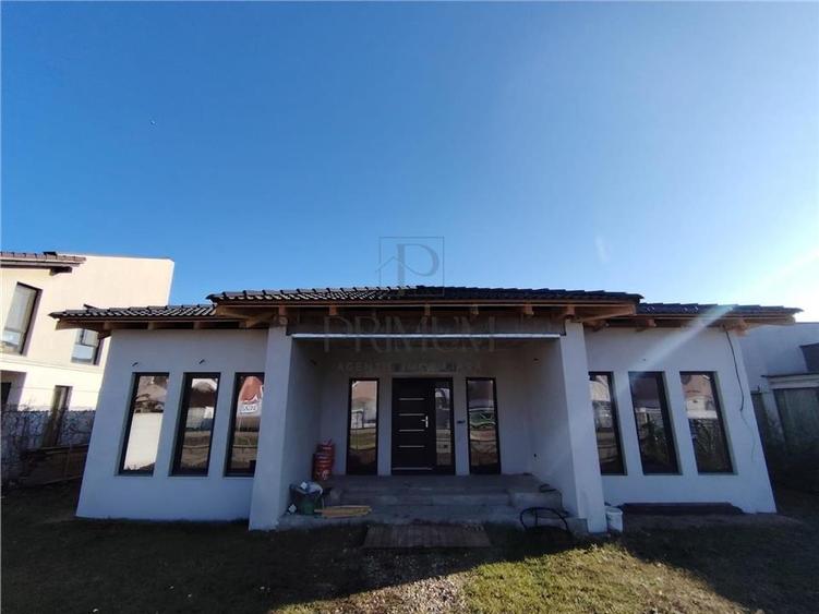 Casa Individuala - CARTIER EUROPA - Asfalt. - 3