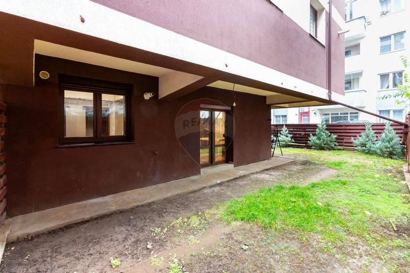 Apartament cu 4 camere si gradina proprie de vanzare/ str.  Amurgului - 20