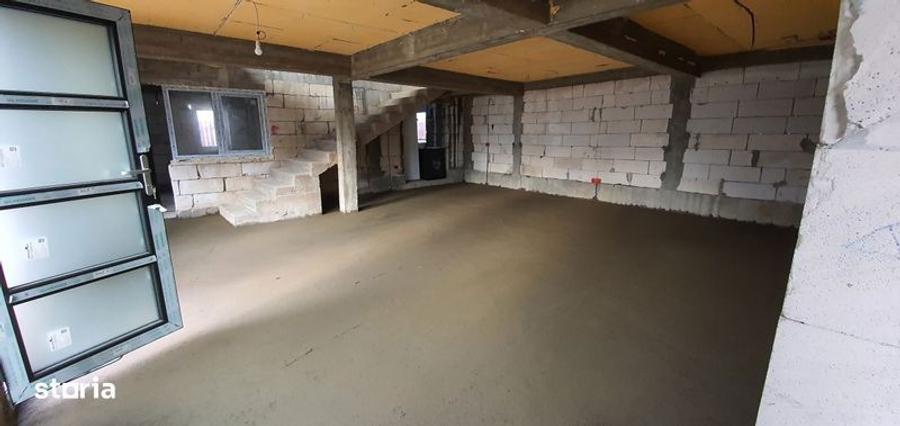 Casa de vanzare /pensiune/azi/gradinita - 6