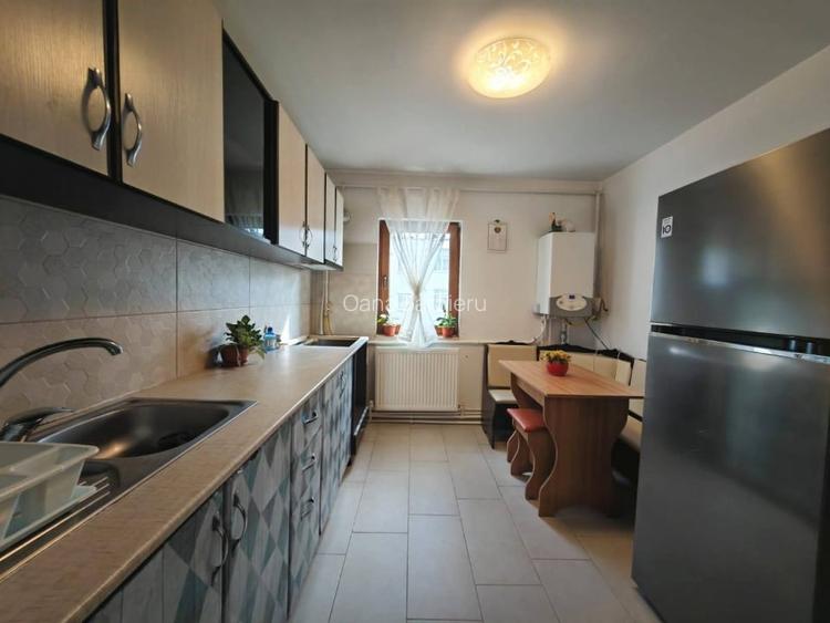 Inel II - Eliberarii, apartament 3 camere, etaj 3, mobilat/utilat Inel II - Eliberarii, apartament 3 camere, etaj 3, mobilat/utilat